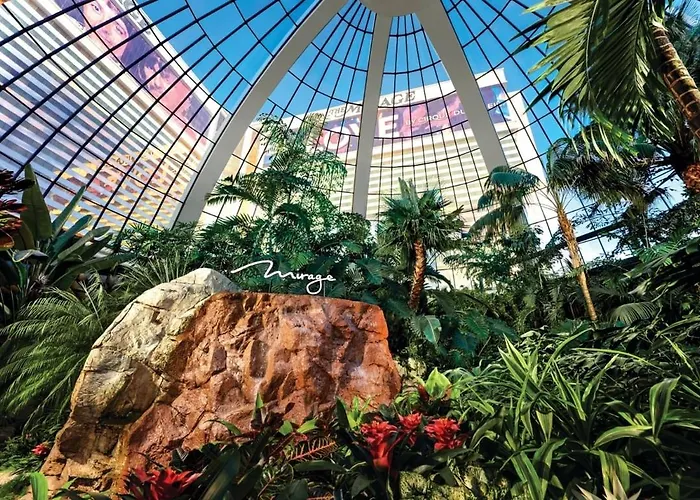 The Mirage Hotel & Casino By Suiteness